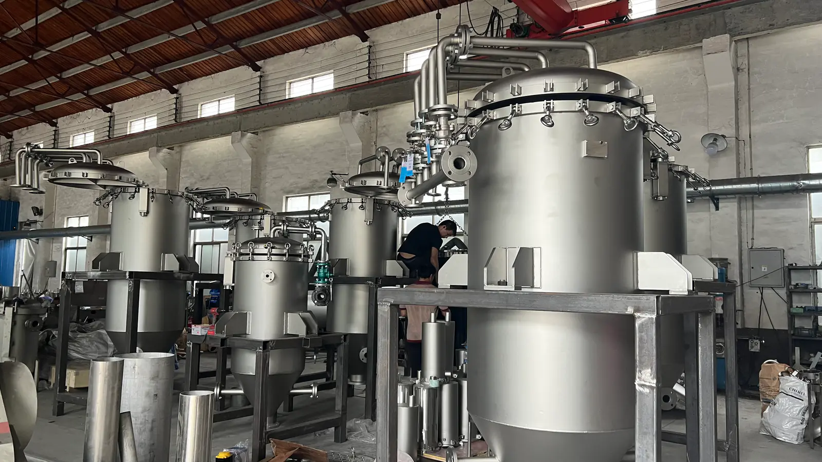 Large JINLV candle filter vessels in workshop production